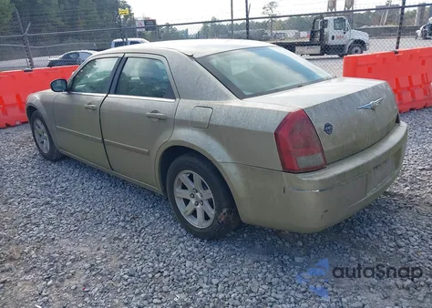 2006 Chrysler 300 Touring from USA, damaged, VIN 2C3KA53GX6H529881